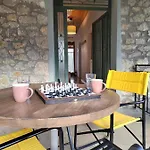 1935 *