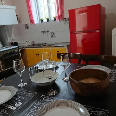 1935 *